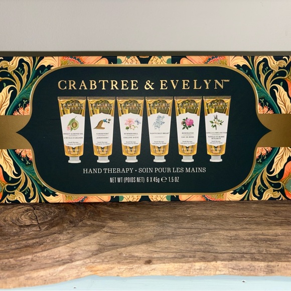 Crabtree & Evelyn Other - Crabtree & Evelyn Hand Therapy Set - Gold and Green